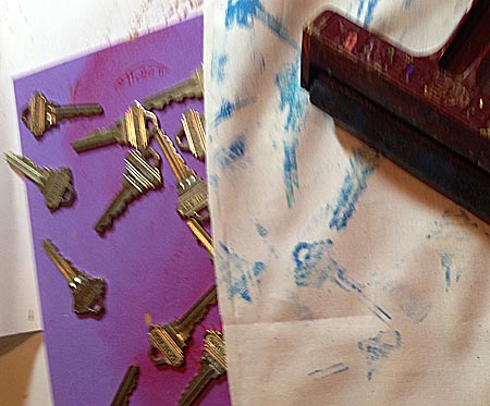 creating an image of keys on fabric