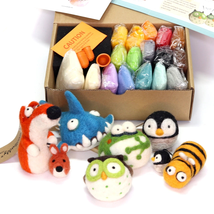 Needle Felting Starter Kit by Woolbuddy