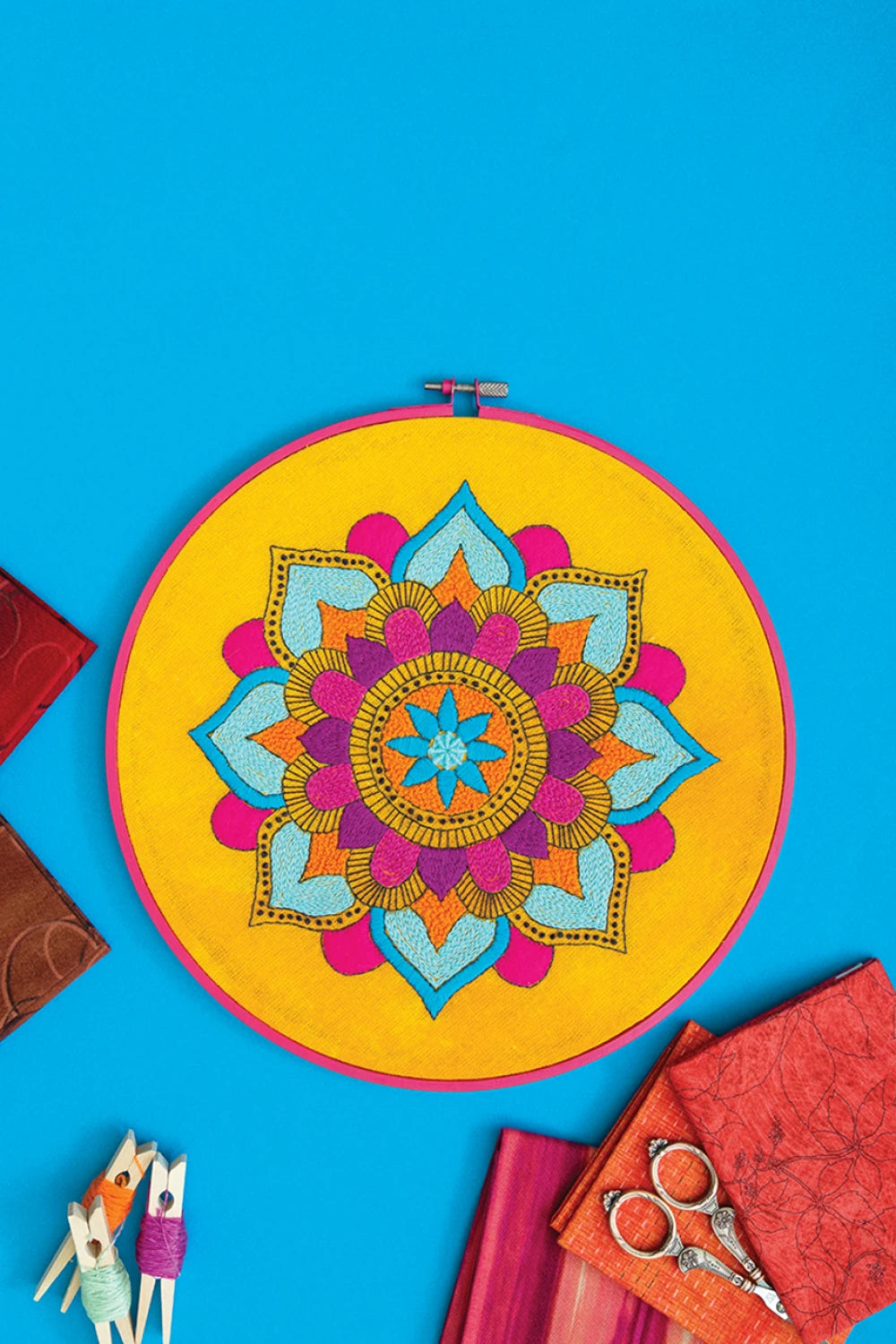 Crewel Embroidery Handy Pocket Guide by Jo Avery