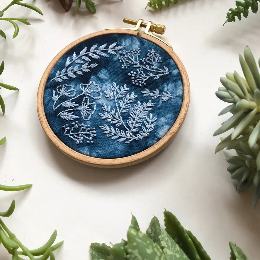 Cyanotype DIY Forage - Botanical Embroidery Kit For Beginners Cyanotype DIY Forage - Botanical Embroidery Kit For Beginners