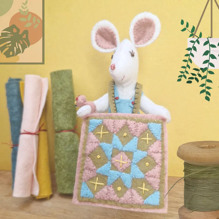 Little Mouse Makes a Quilt Felt Doll Mini Kit