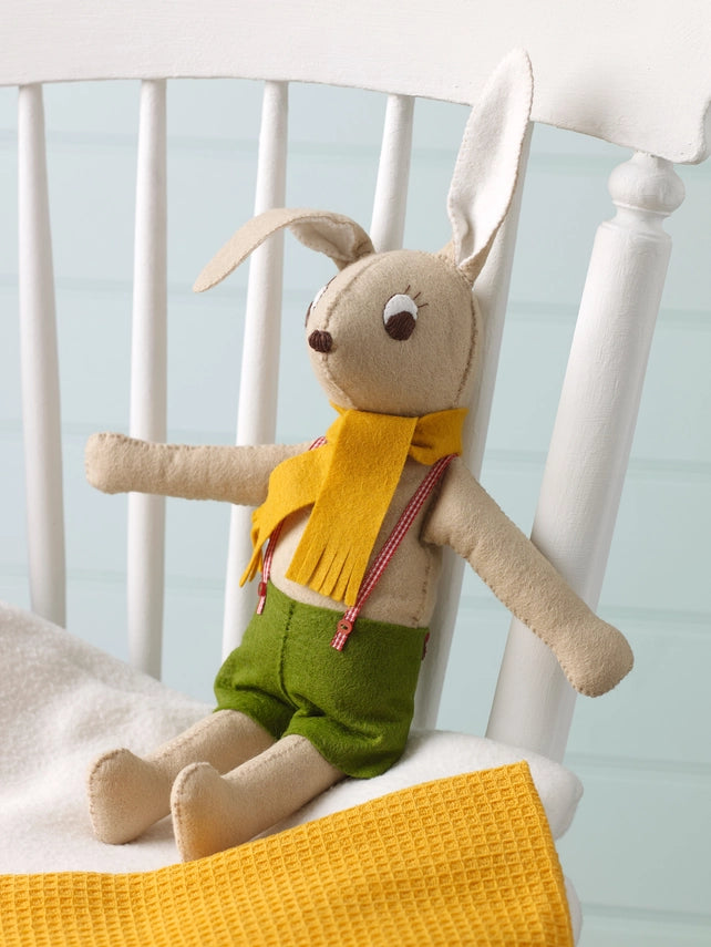 A Year of Felt Decorations by Corinne Lapierre