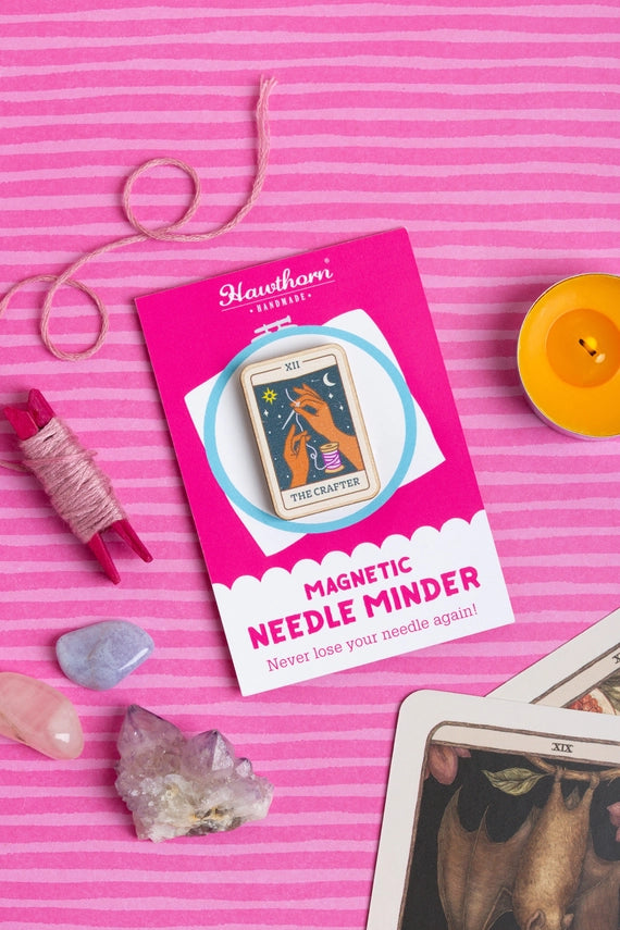 Tarot Card Needle Minder