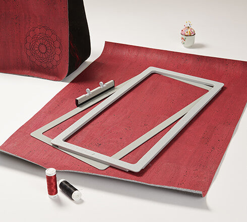 Bernina M Magnetic Hoop with fabric & accessories