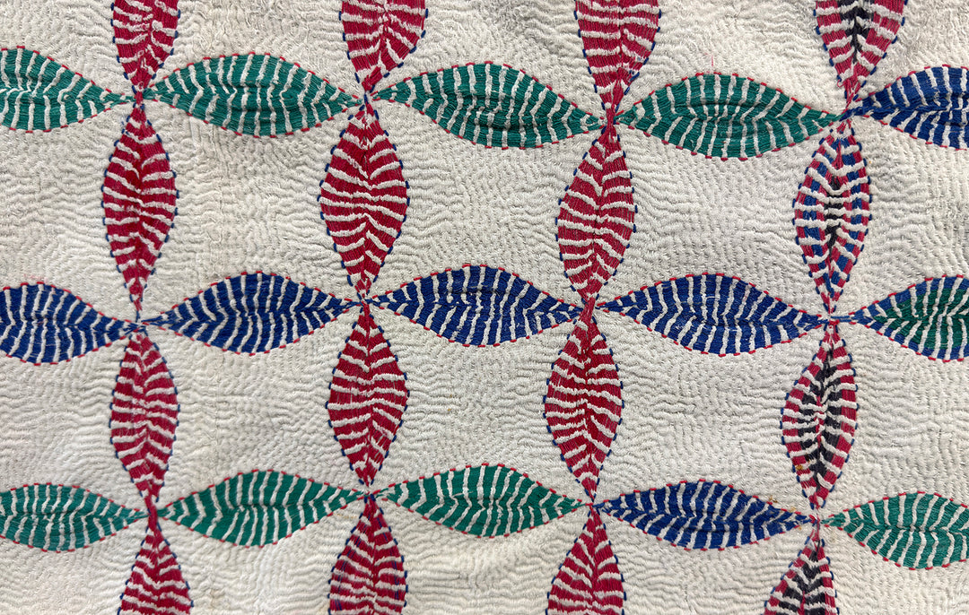 Vintage Kantha Blanket | Geometric Leaf Diamond Lattice | West Bengal India