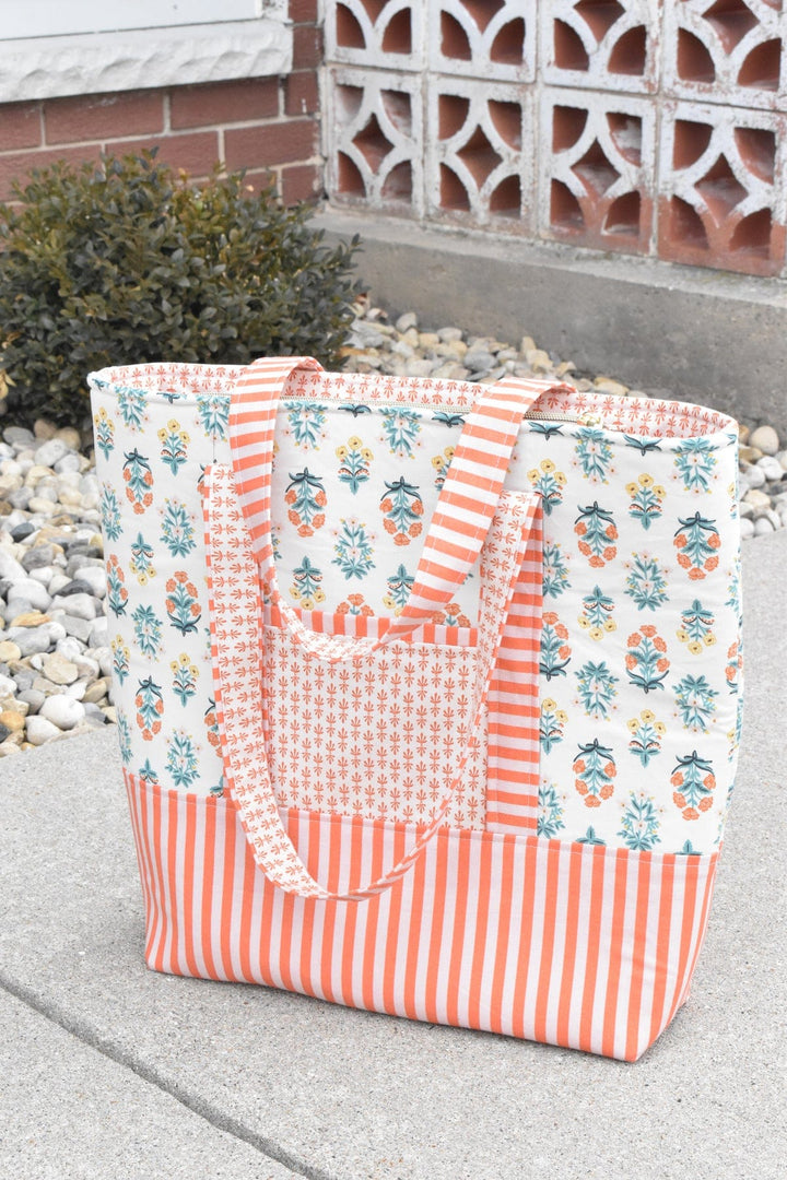 October 18: The Anna Tote with Quiltoni October 18: The Anna Tote with Quiltoni
