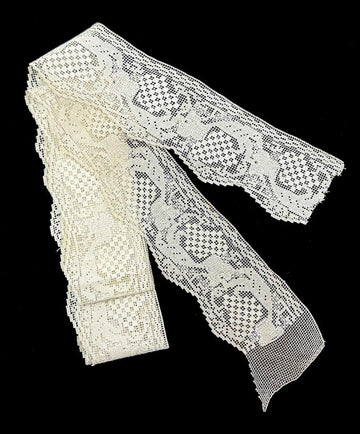 Antique Lace Trim - Abstract 3 x 86in Antique Lace Trim - Abstract 3 x 86in