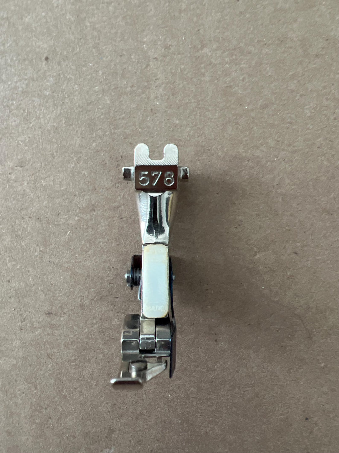 BERNINA Cut N Sew Foot #578, OLD