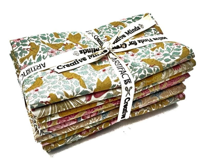 Tilda Songbird Fat Quarter Bundle (Mustard/Blue) (9 pcs) Tilda Songbird Fat Quarter Bundle (Mustard/Blue) (9 pcs)