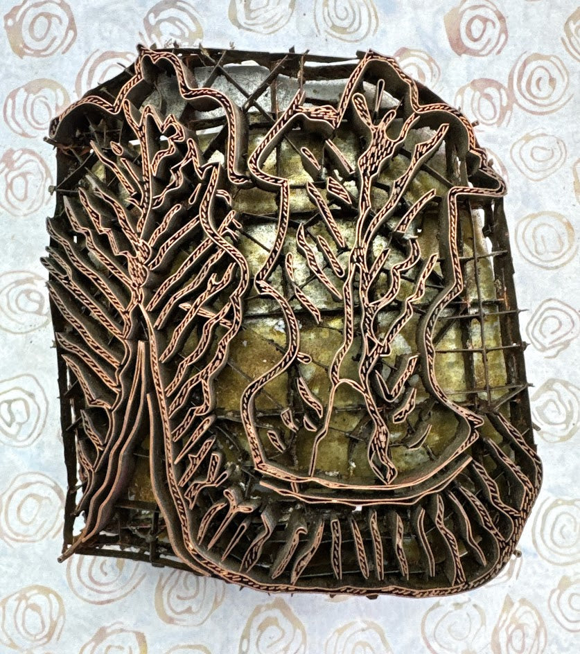 Decorative copper tjap with leaf patterns 