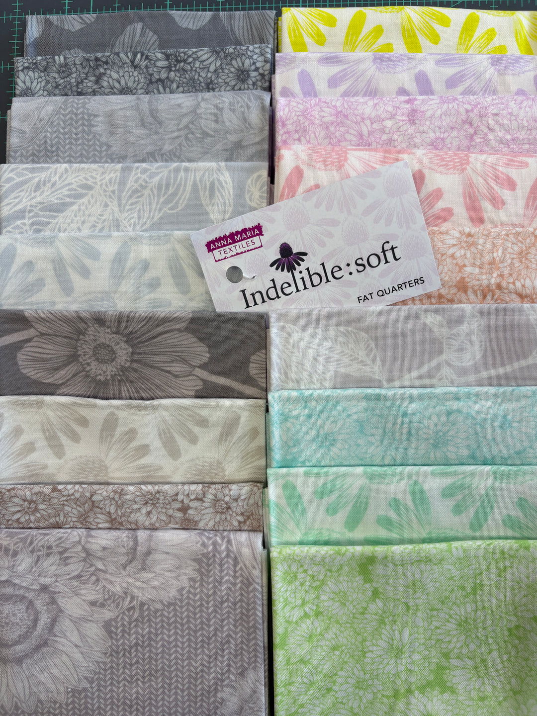 Indelible Soft by Anna Maria Parry, Fat Quarter Bundle