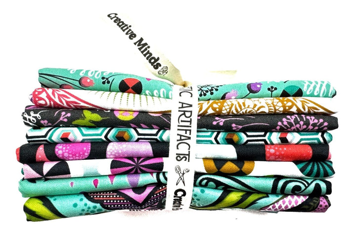 Prince Charming (Deja Vu) by Tula Pink - Fat Quarter Fabric Bundle 8pcs Prince Charming Deja Vu Tula Pink Fat Quarter Bundle | 8pcs