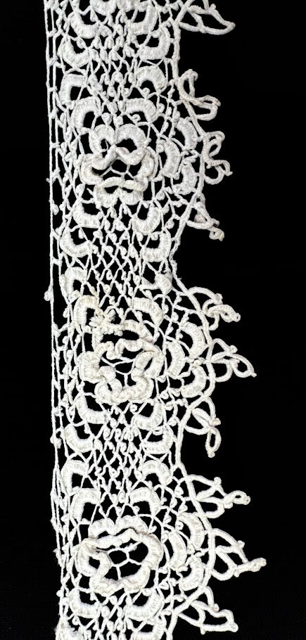 Antique Lace Trim - Radiant Flowers 1.5" x 30"