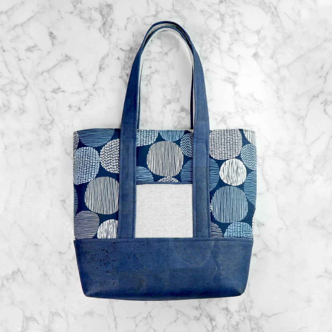 October 18: The Anna Tote with Quiltoni October 18: The Anna Tote with Quiltoni