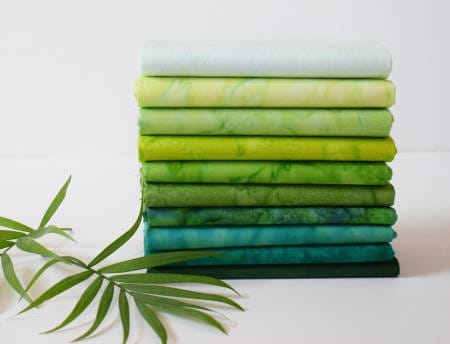 Lava Solids Fat Quarter Bundle, Clover, 10pcs Lava Solids Fat Quarter Bundle, Clover, 10pcs