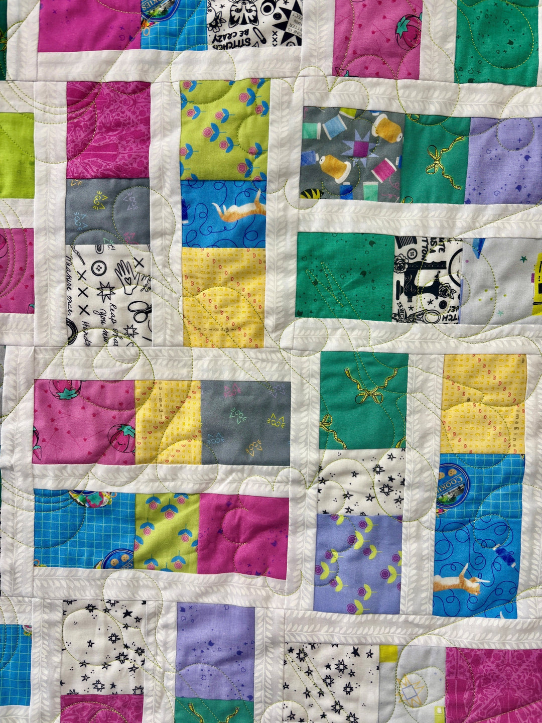Coral Quilt Kit from GE Designs with Quilty Helpurr Fabrics