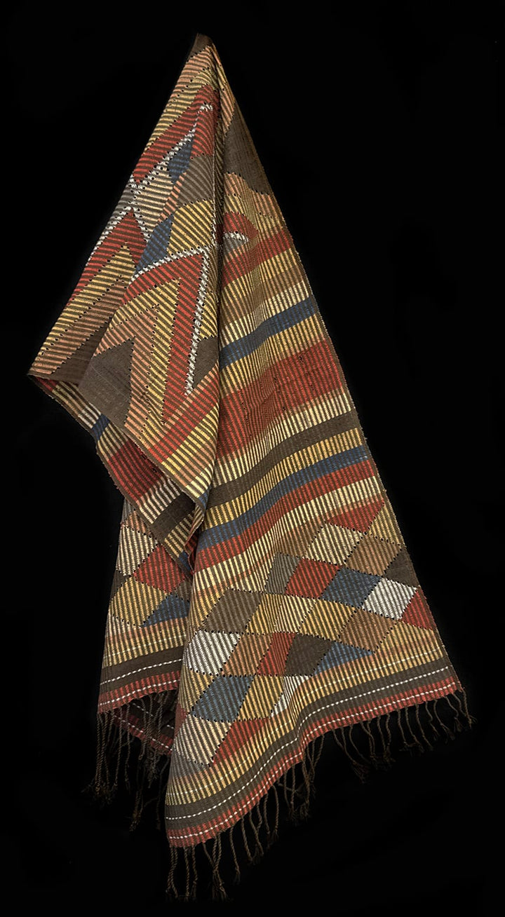 Tenun Gringsing Double Ikat Wall Hanging, Chevron Mountain Motif – Tenganan Bali