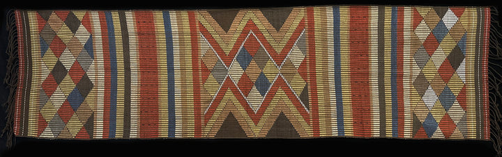 Tenun Gringsing Double Ikat Wall Hanging, Chevron Mountain Motif – Tenganan Bali