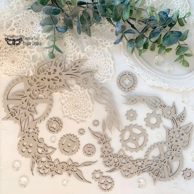 Finnabair Decorative Chipboard: Steampunk Wreath (13 pcs)