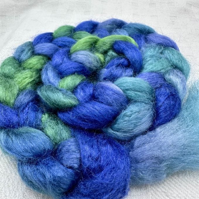 West Okoboji Lake Tussah Silk Limited Edition Roving/Sliver West Okoboji Lake Tussah Silk Limited Edition Roving/Sliver