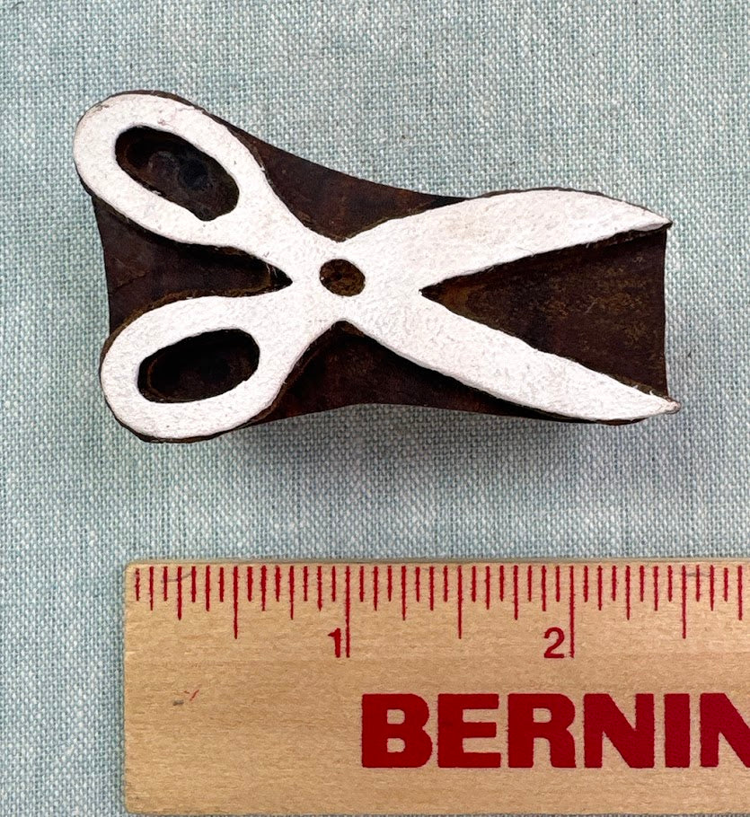 WB577 Scissors Wood Block