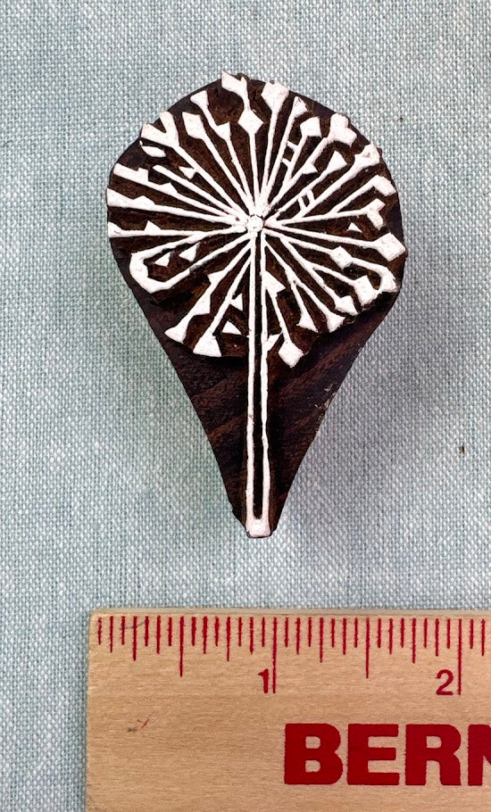 WB581 Long Dandelion Puff Wood Block