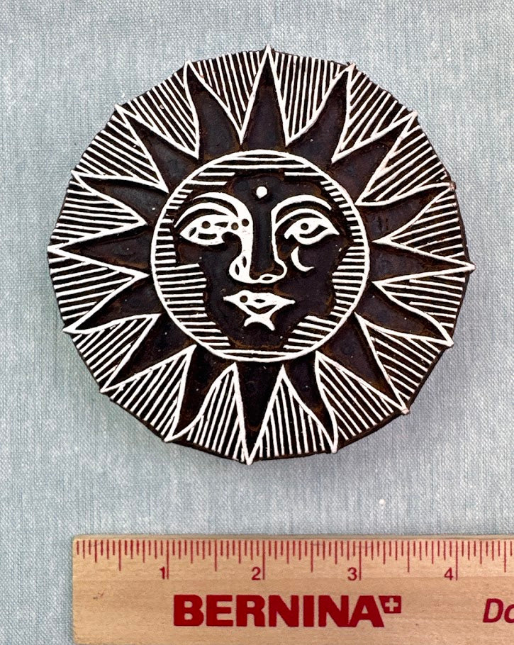 WB615 Sunny Face Wood Block