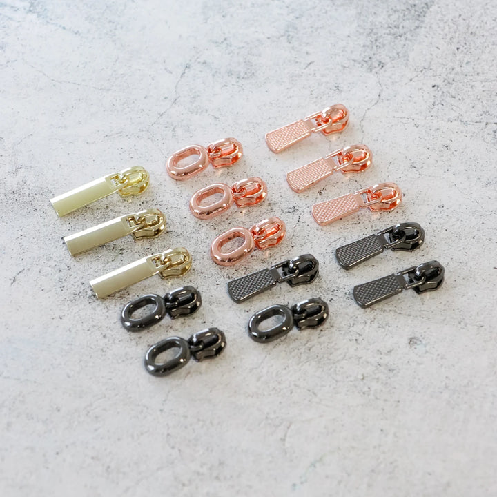 Sallie Tomato Cosmos Zipper Bundle