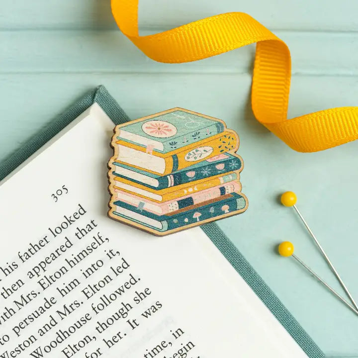 Book Lover Needle Minder