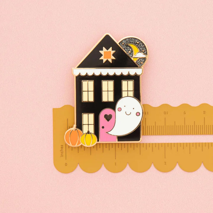 Halloween Haunted House Magnetic Needle Minder Halloween Haunted House Magnetic Needle Minder