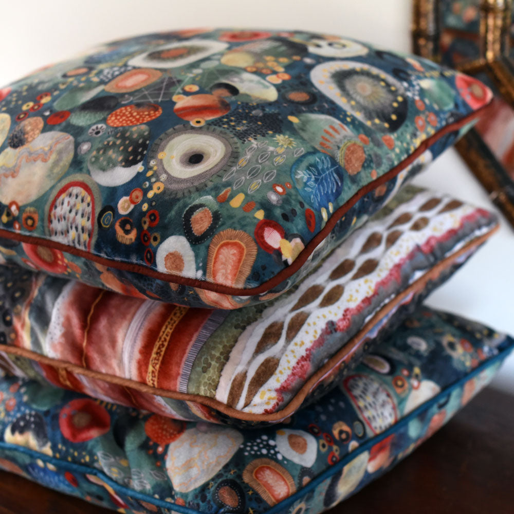 Flora & Form by Essoldo Design MINKY, Strata