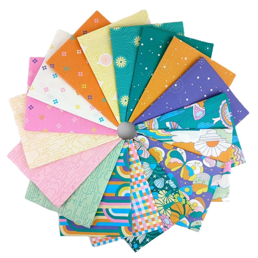 High in the Sky Fat Quarter Bundle, 17pcs