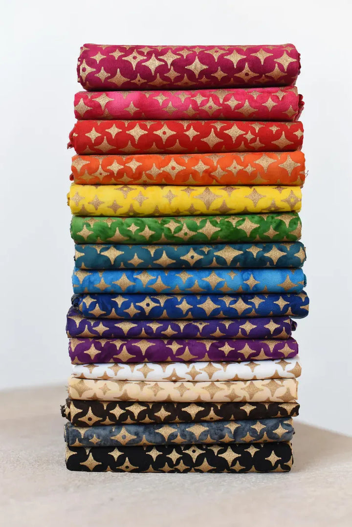 Anthology Batiks - Stardust Fat Quarter Fabric Bundle 16pcs Anthology Batiks - Stardust Fat Quarter Fabric Bundle 16pcs