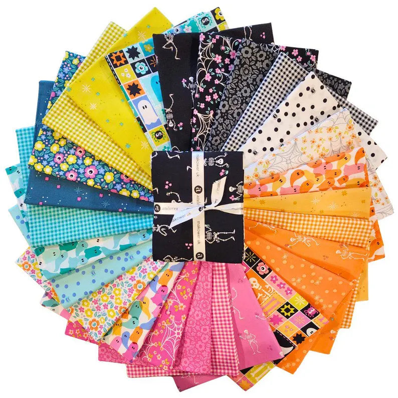 Ghostly Garden by KP Creates - Fat Quarter Bundle (26 pcs)