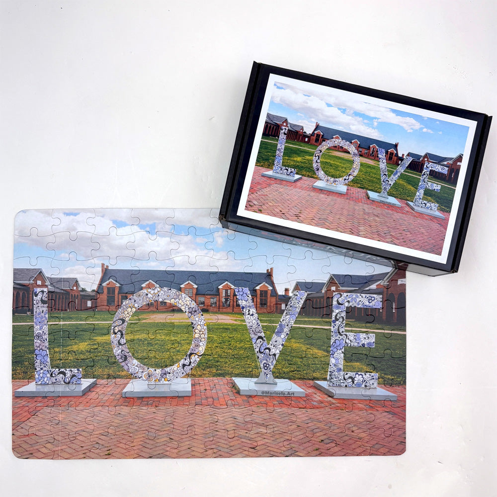 Love Mural Puzzle by Marisela Rumberg, 252 pcs