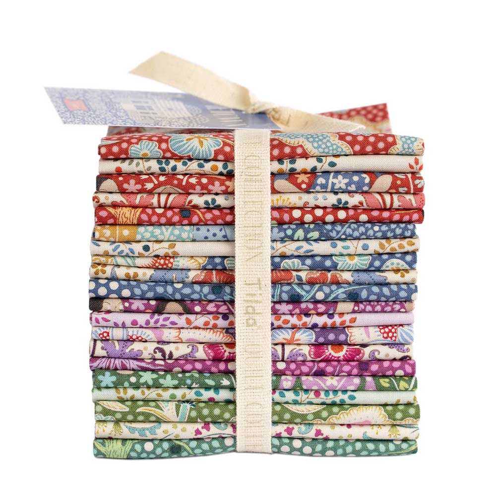 Hometown My Neighborhood Blenders Fat Quarter Bundle | Tilda Fabrics